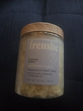 Frenshe Lavender Cloud Magnesium Bath Salts - Lavender